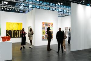 <a href='/art-galleries/kavi-gupta-gallery/' target='_blank'>Kavi Gupta</a>, The Armory Show, New York (9–12 September 2021). Courtesy Ocula. Photo: Charles Roussel.